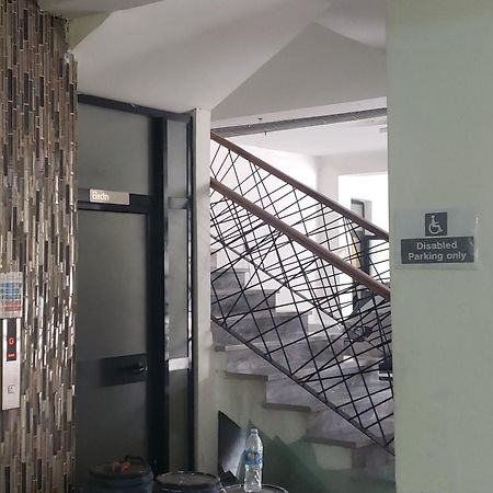 Vamos Addis Hotel Екстериор снимка