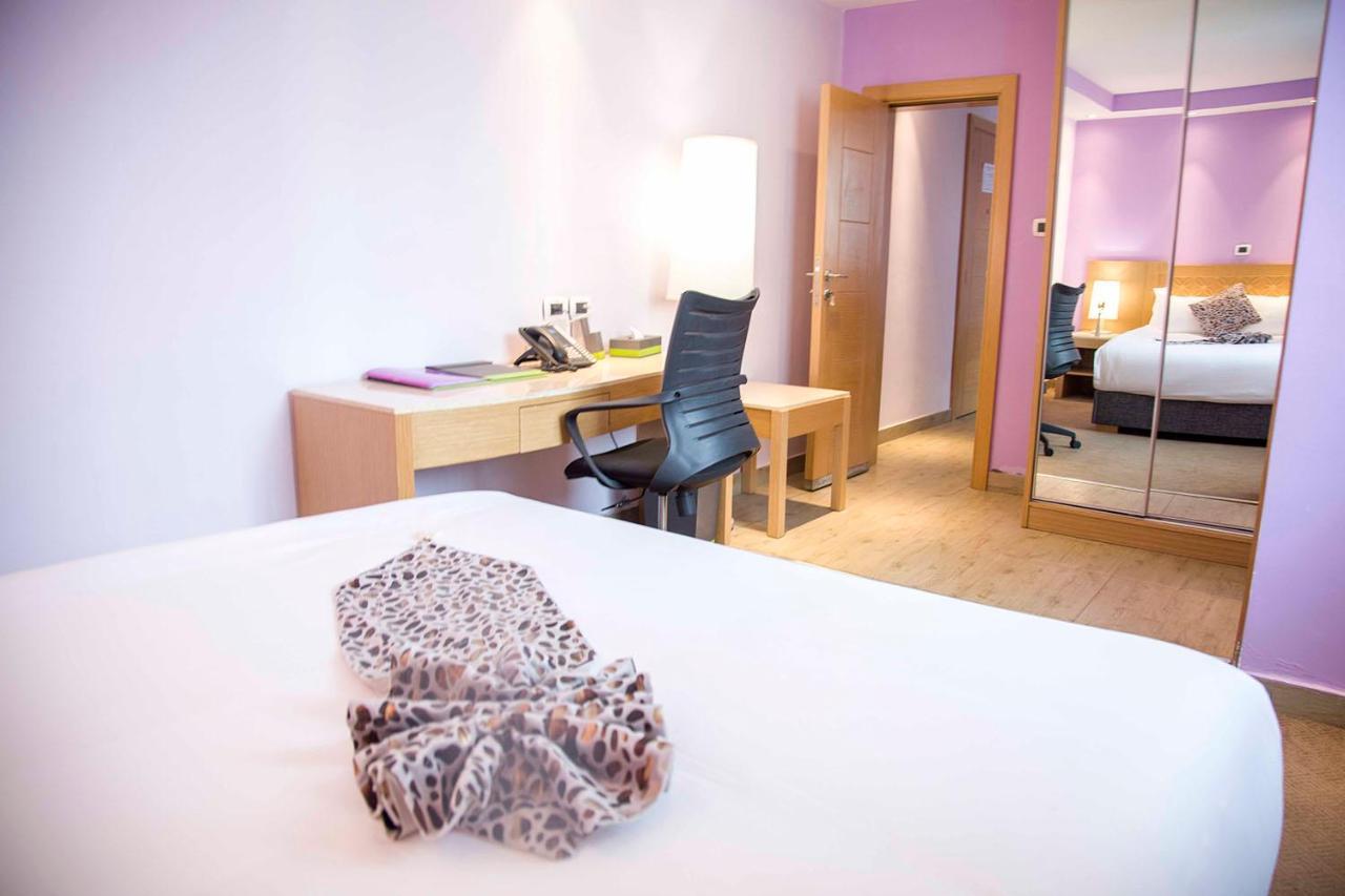 Vamos Addis Hotel Екстериор снимка