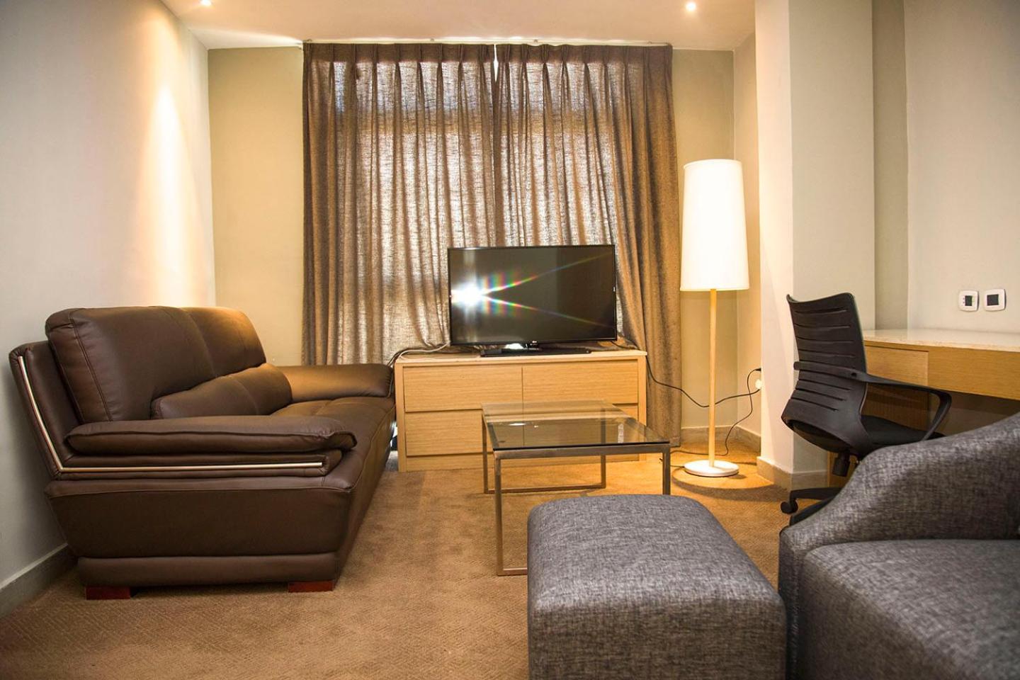Vamos Addis Hotel Екстериор снимка